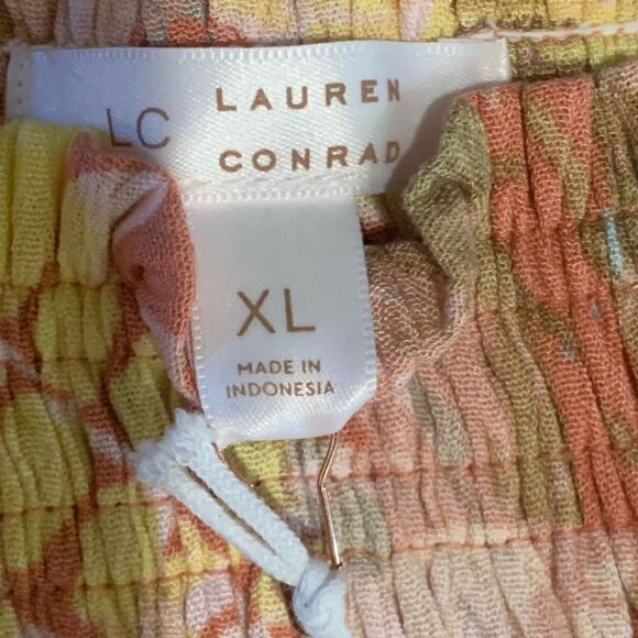 Lauren Conrad Smocked Peplum Tank Size XL New - Picture 9 of 9